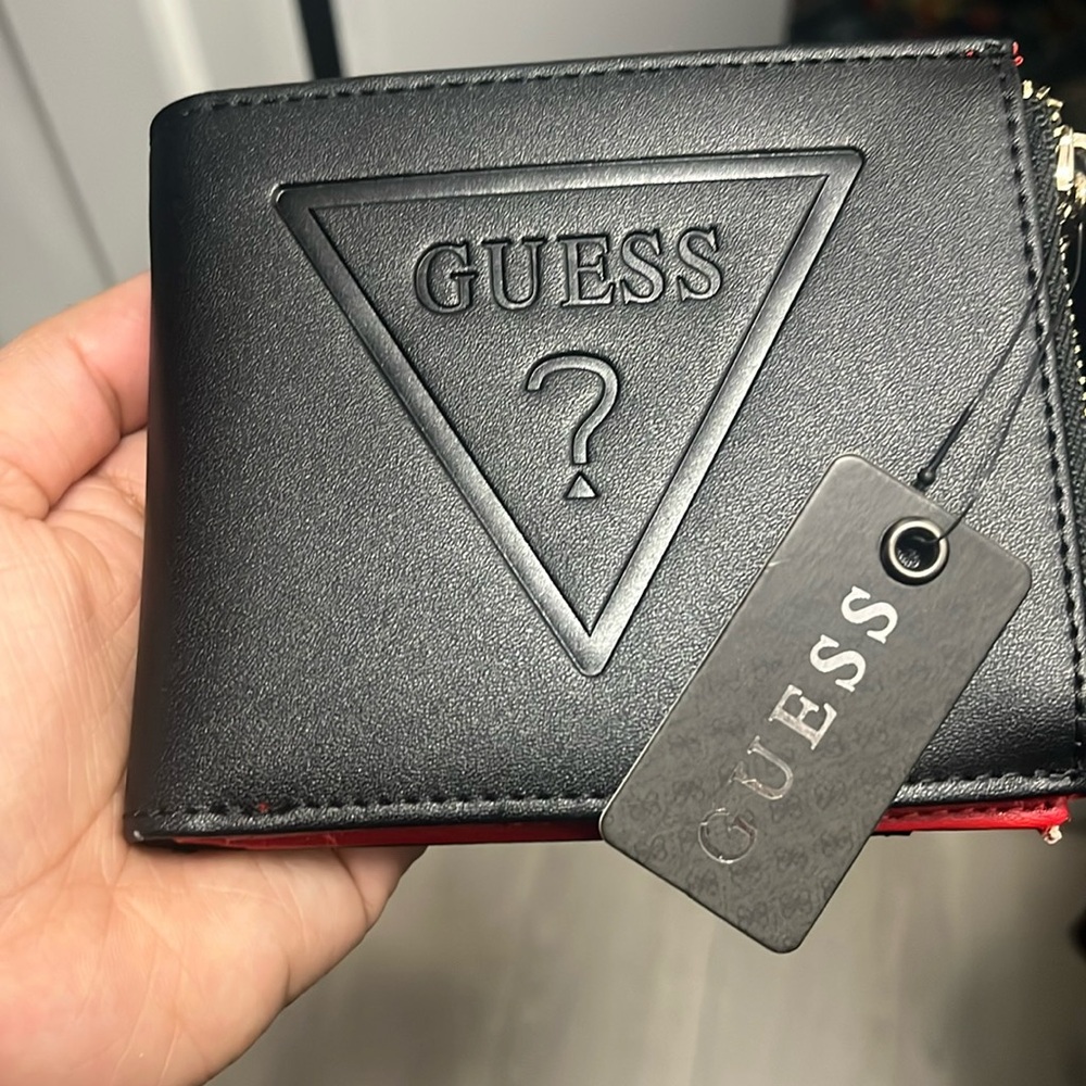 Men's Guess Wallet NWT